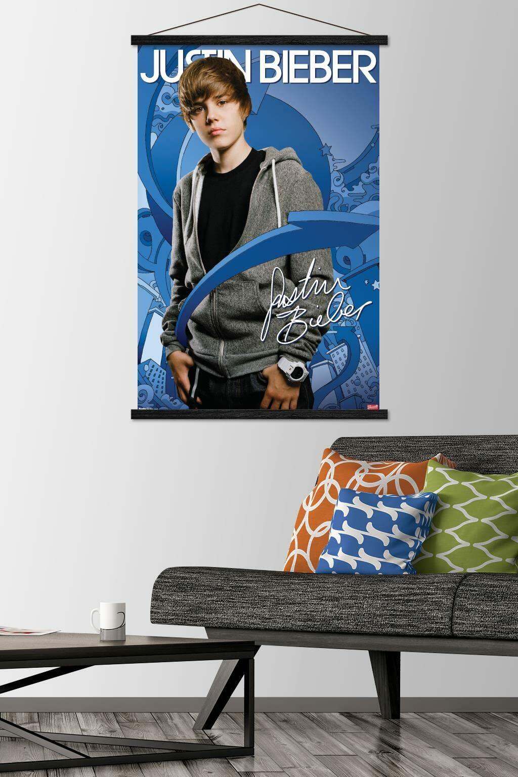 Trends International Justin Bieber - Arrows Wall Poster, 22.375" x 34", Premium Print and Black Hanger Bundle